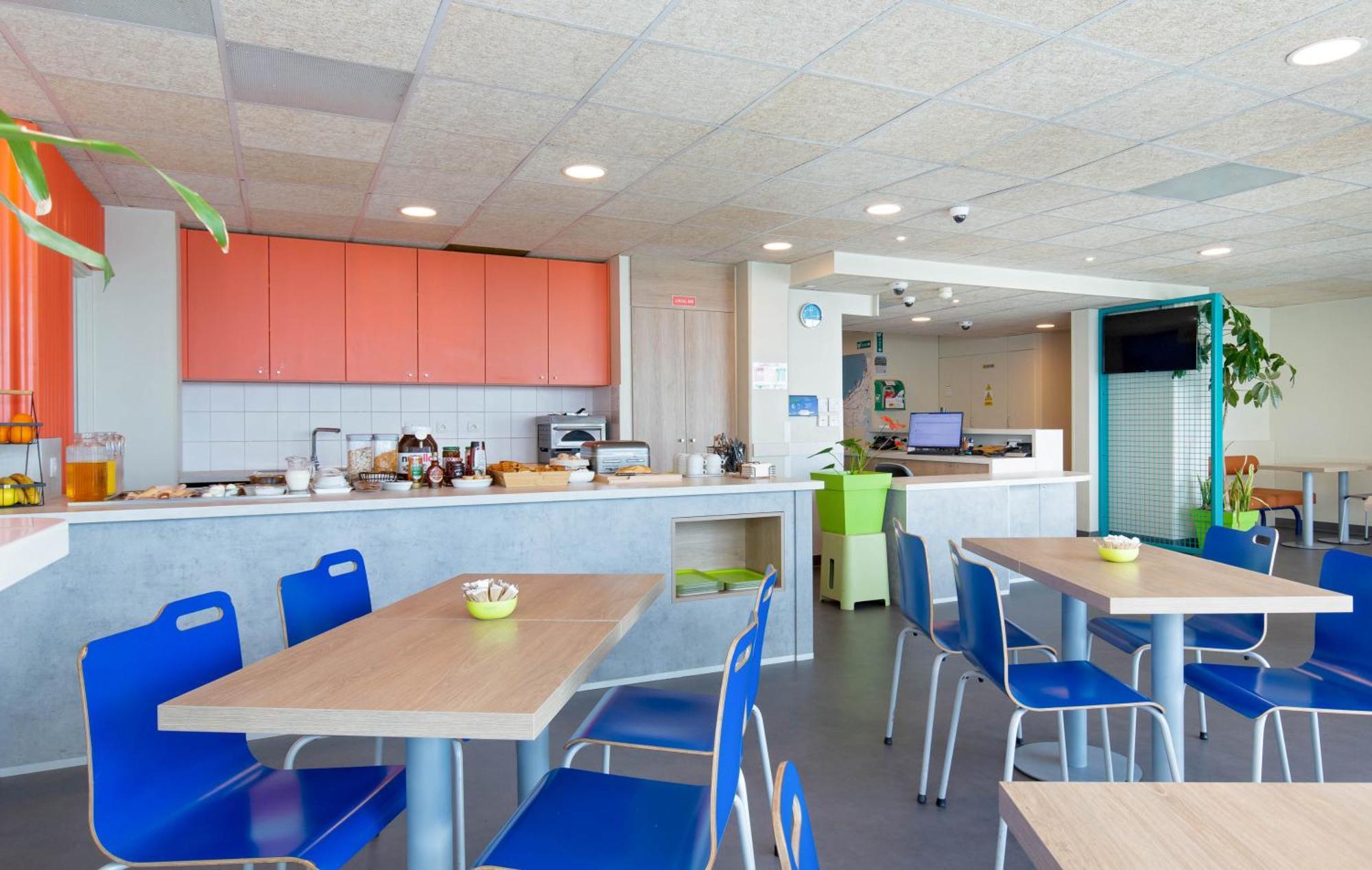 Hotel Ibis Budget L'estaque 2*